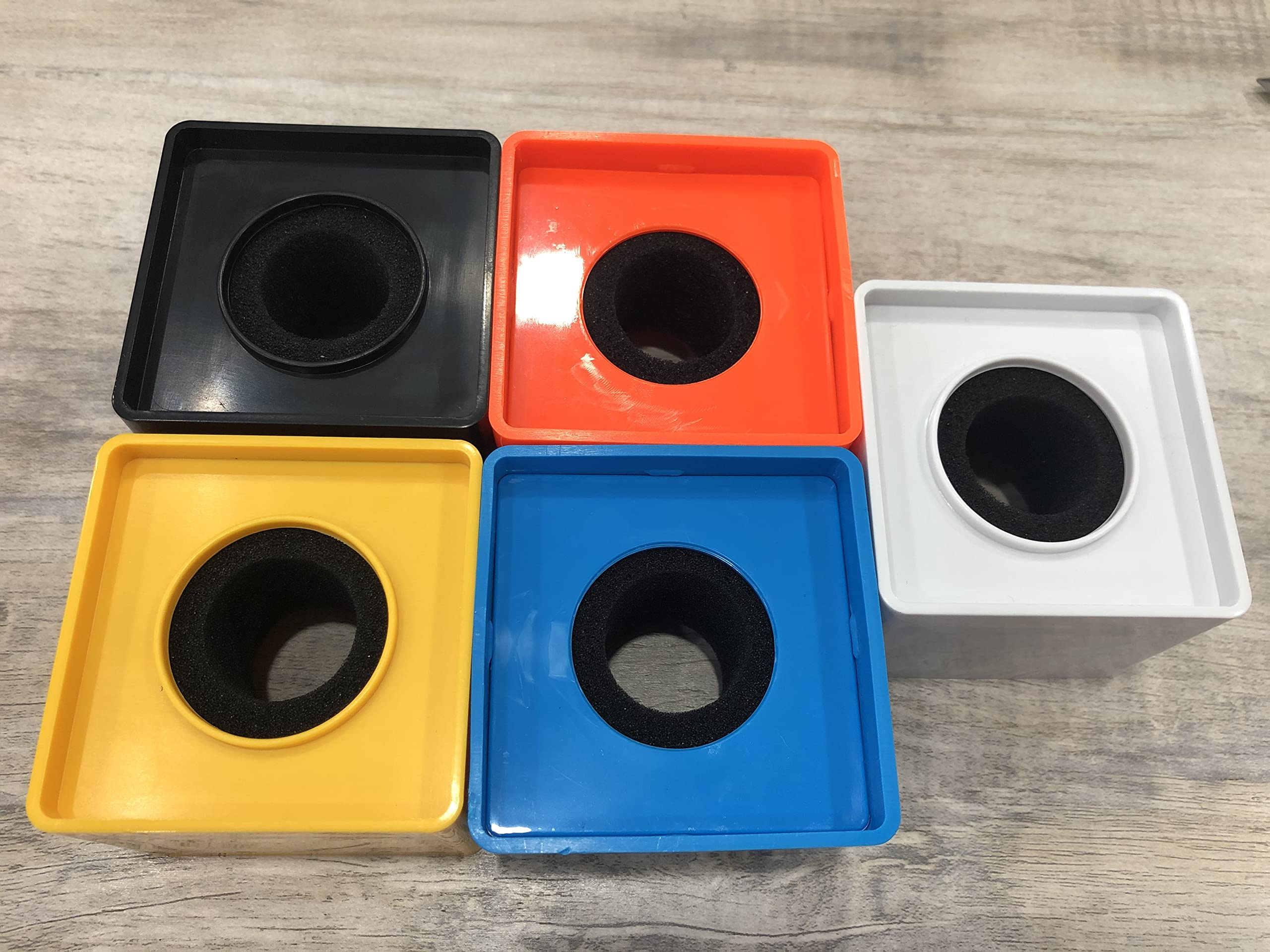 Tsnamay 2Pcs Square and Triangle Microphone Stand,ABS Interview Microphone Logo Mic Microphone Flag Station Logo,Black